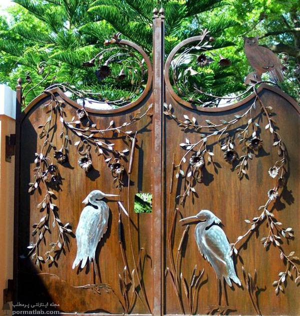 مدل درب ورودی باغ با طرح درخت و پرنده