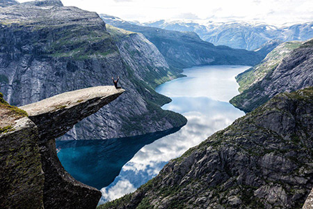 ترول تونگا از جاذبه های دیدنی نروژ